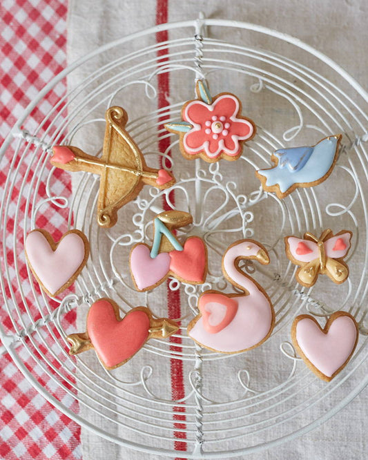 3 VALENTINE'S PARTY FOOD IDEAS BY CELEBRITY CATERER, ANNIE CAMPBELL
